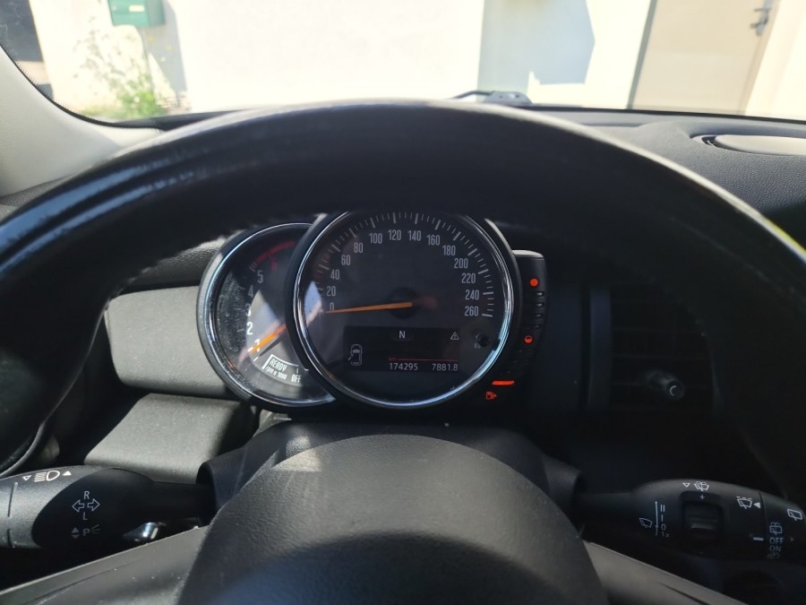 MINI d'occasion ONE ONE D 95 de 2016 Frejus (83)﻿