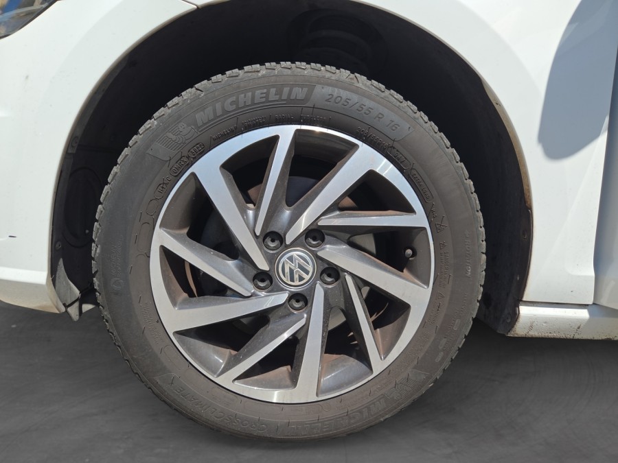 VOLKSWAGEN d'occasion GOLF 1.6 TDI 115 TRENDLINE BUSINESS de 2017