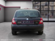 RENAULT d'occasion CLIO CONFORT PACK CLIM DYNAMIQUE 1.6 16V de 2004