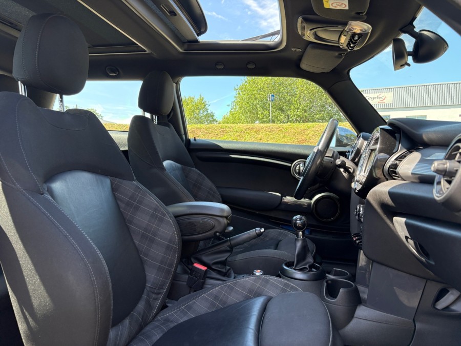 MINI d'occasion MINI COOPER 136 BLACKFRIARS de 2018 Brest (29)﻿