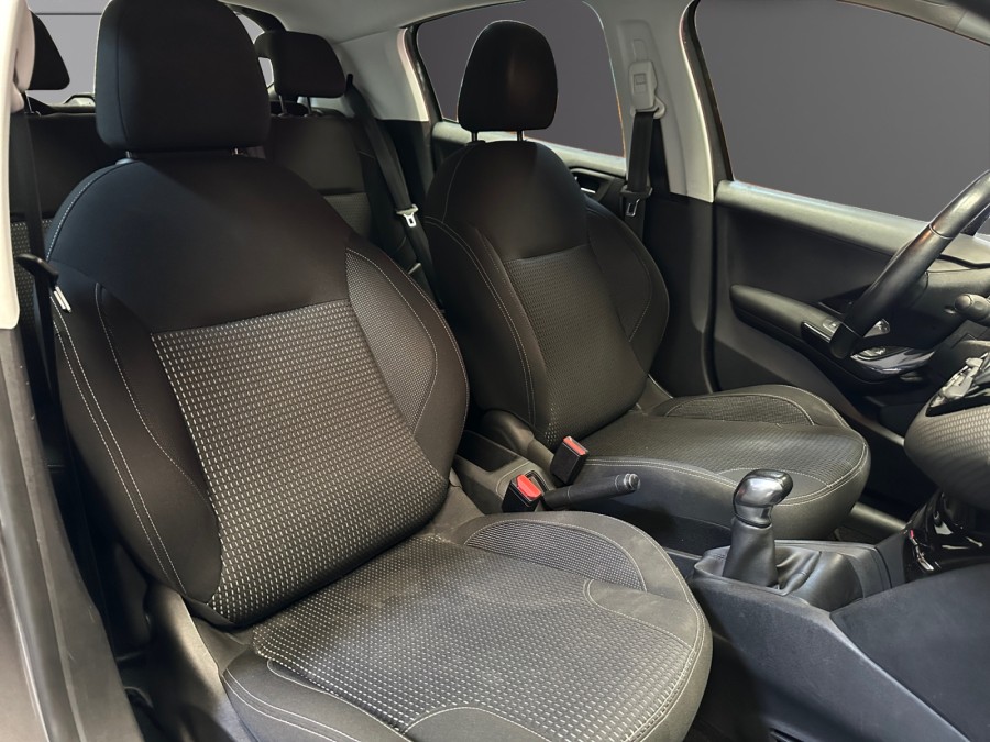PEUGEOT d'occasion 208 1.2 ALLURE BUSINESS 110 de 2018 St Jean du