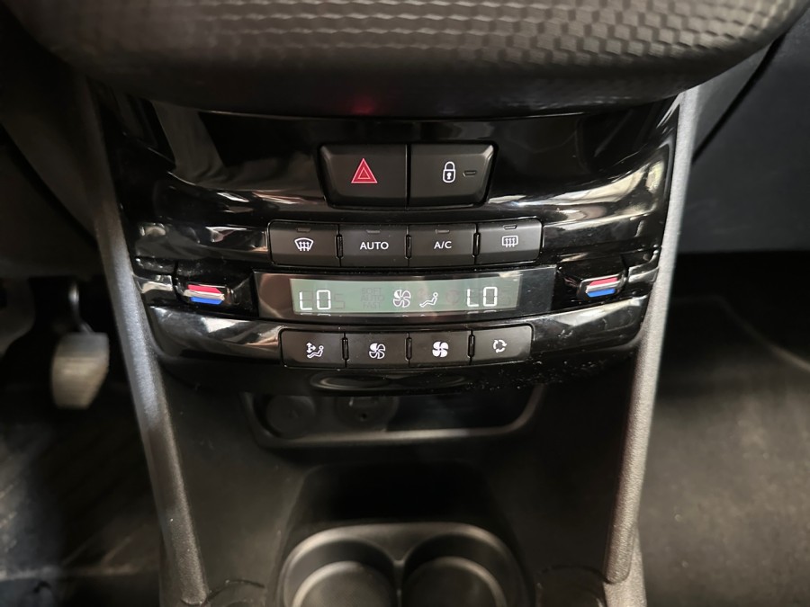 PEUGEOT d'occasion 208 1.2 ALLURE BUSINESS 110 de 2018 St Jean du