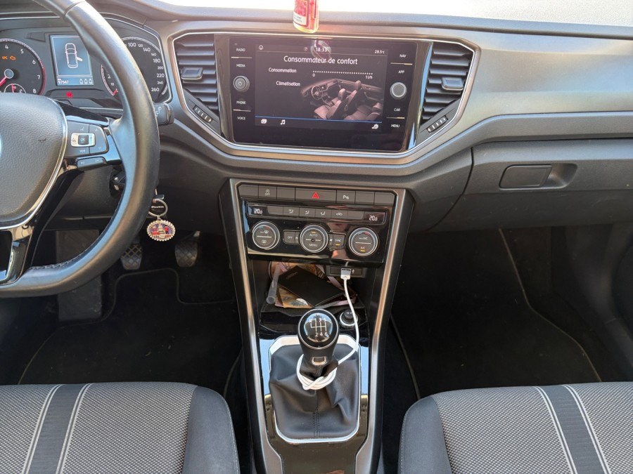 VOLKSWAGEN d'occasion T-ROC 1.0 TSI 115 IQ.DRIVE de 2018 Brive La