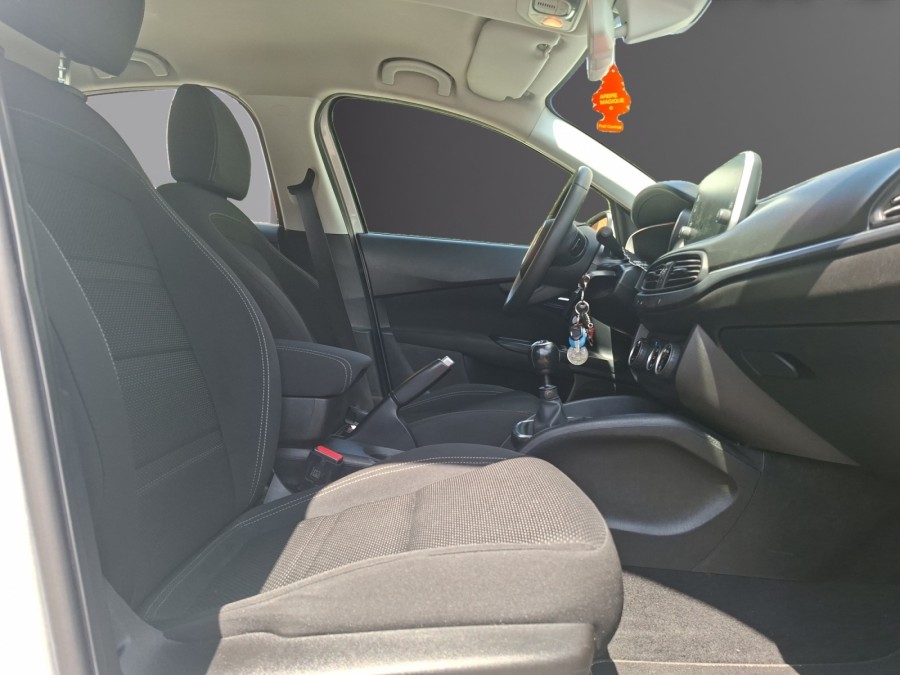FIAT d'occasion TIPO 1.4 95 LOUNGE de 2019 MONTREUIL (93)﻿