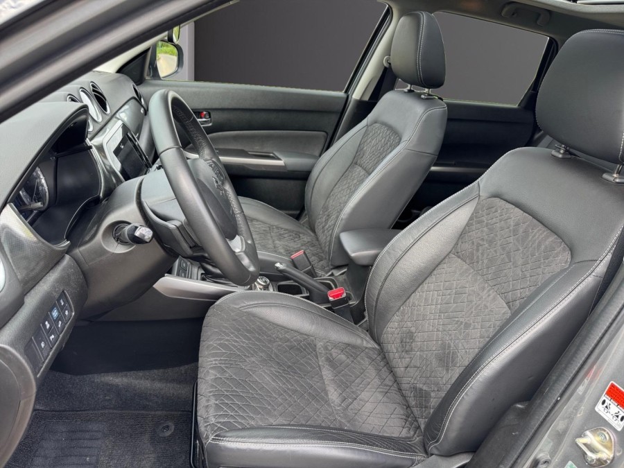 SUZUKI d'occasion VITARA 1.5 DUALJET HYBRID GRAND LARGE ALLGRIP BA de