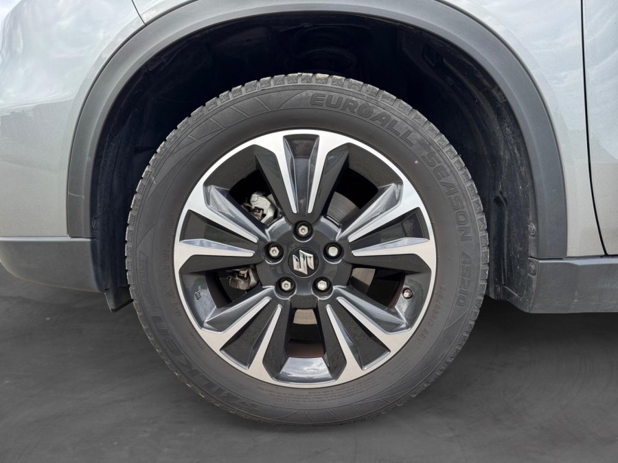 SUZUKI d'occasion VITARA 1.5 DUALJET HYBRID GRAND LARGE ALLGRIP BA de