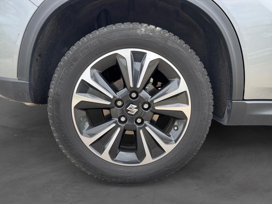 SUZUKI d'occasion VITARA 1.5 DUALJET HYBRID GRAND LARGE ALLGRIP BA de