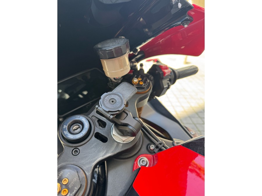 YAMAHA d'occasion YZFR1 YZFR1 de 2016 MONTREUIL (93)﻿