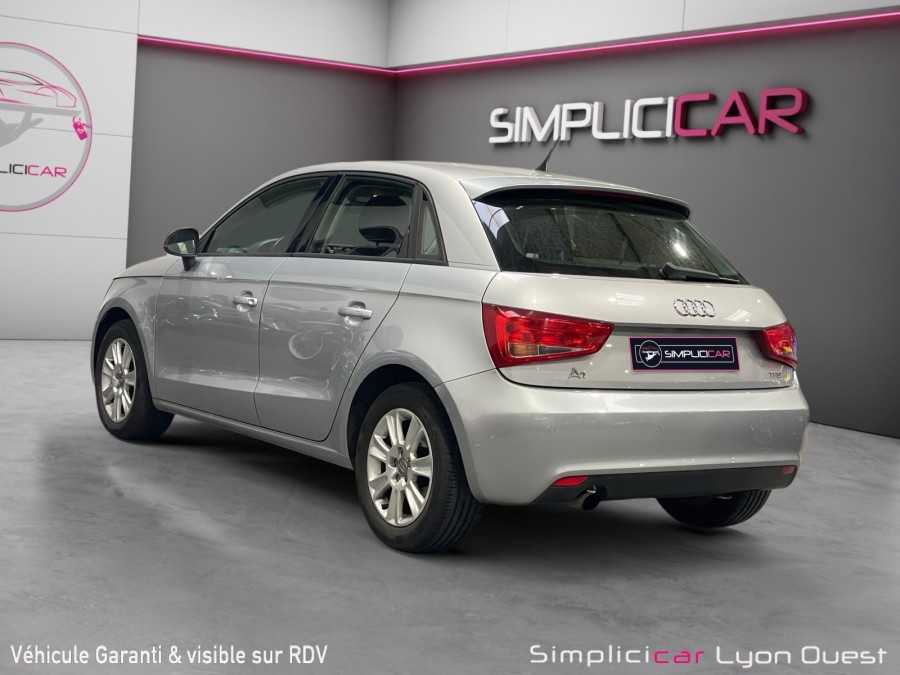 AUDI d'occasion A1 SPORTBACK 1.2 TFSI 86 AMBIENTE de 2014 Lyon Ouest