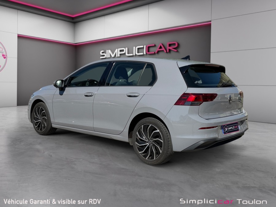 VOLKSWAGEN d'occasion GOLF 2.0 TDI SCR 115 LIFE de 2020 Toulon Est