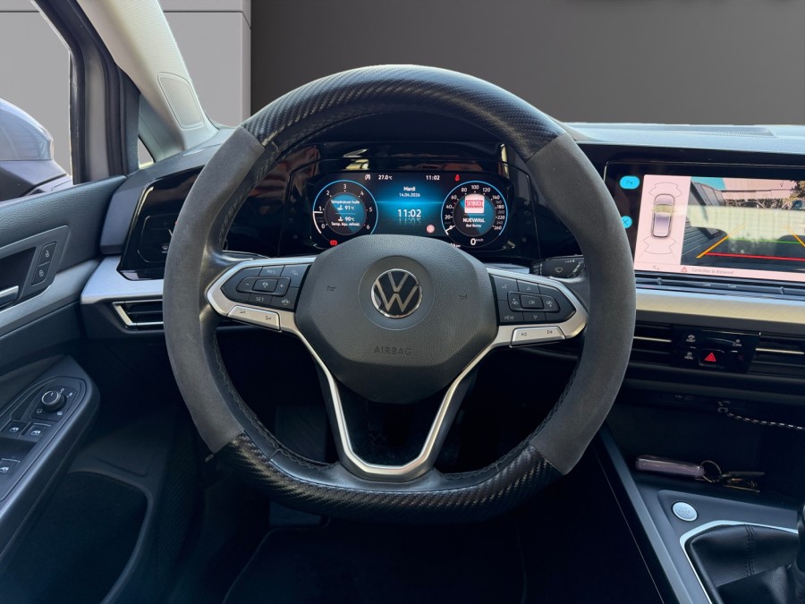 VOLKSWAGEN d'occasion GOLF 2.0 TDI SCR 115 LIFE de 2020 Toulon Est
