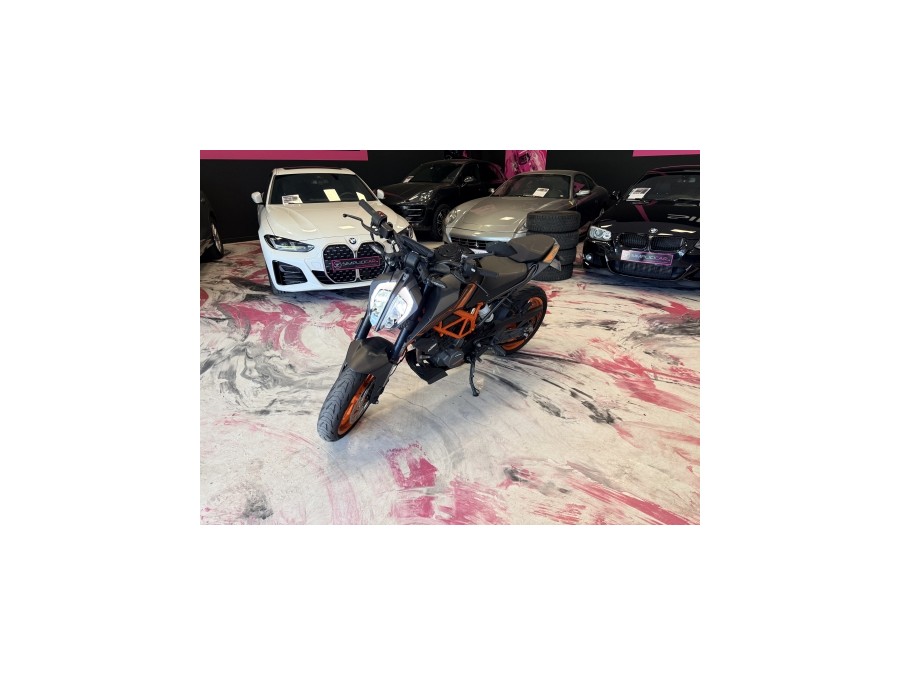 KTM d'occasion 125DUKE MOTO de 2022 Annecy (74)﻿