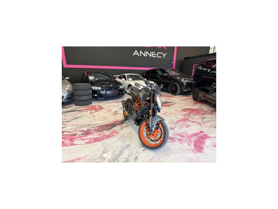 KTM d'occasion 125DUKE MOTO de 2022 Annecy (74)﻿