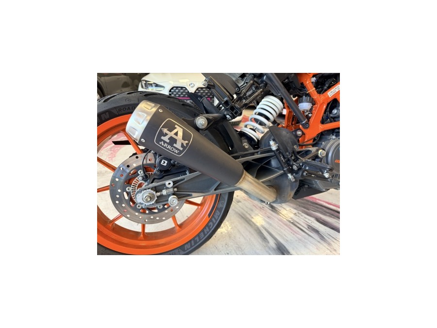 KTM d'occasion 125DUKE MOTO de 2022 Annecy (74)﻿