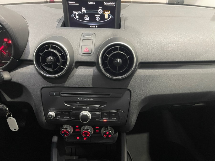 AUDI d'occasion A1 SPORTBACK 1.2 TFSI 86 AMBIENTE de 2014 Lyon Ouest