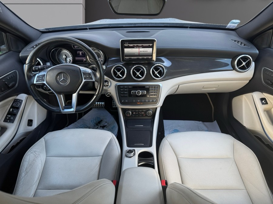 MERCEDES d'occasion GLA 250 4M de 2014 Salon de Provence (13)﻿