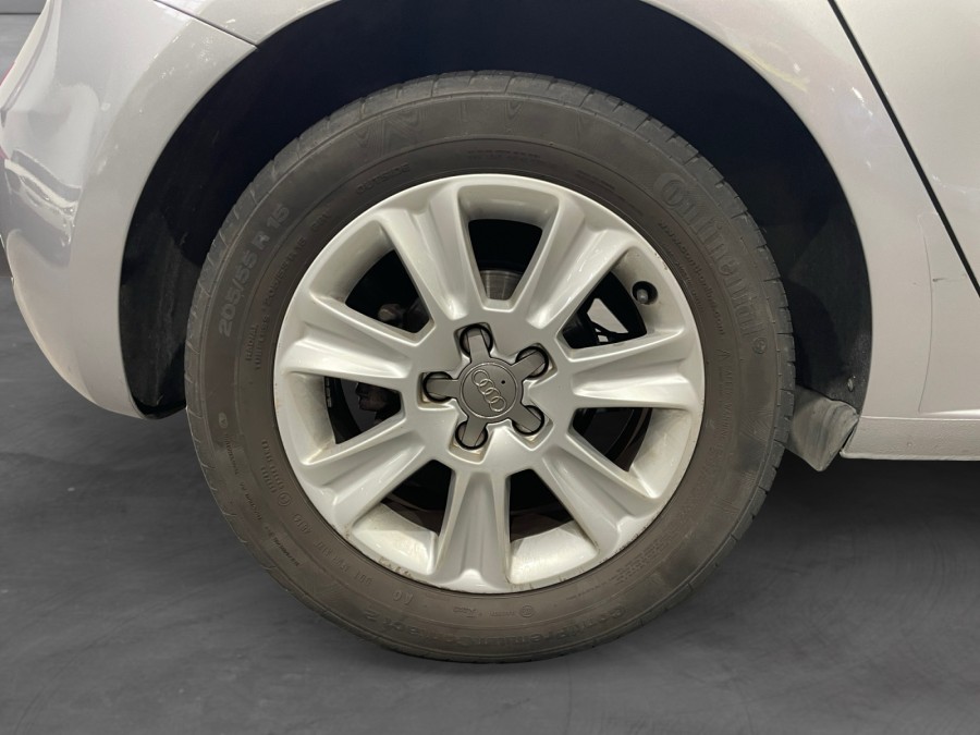 AUDI d'occasion A1 SPORTBACK 1.2 TFSI 86 AMBIENTE de 2014 Lyon Ouest