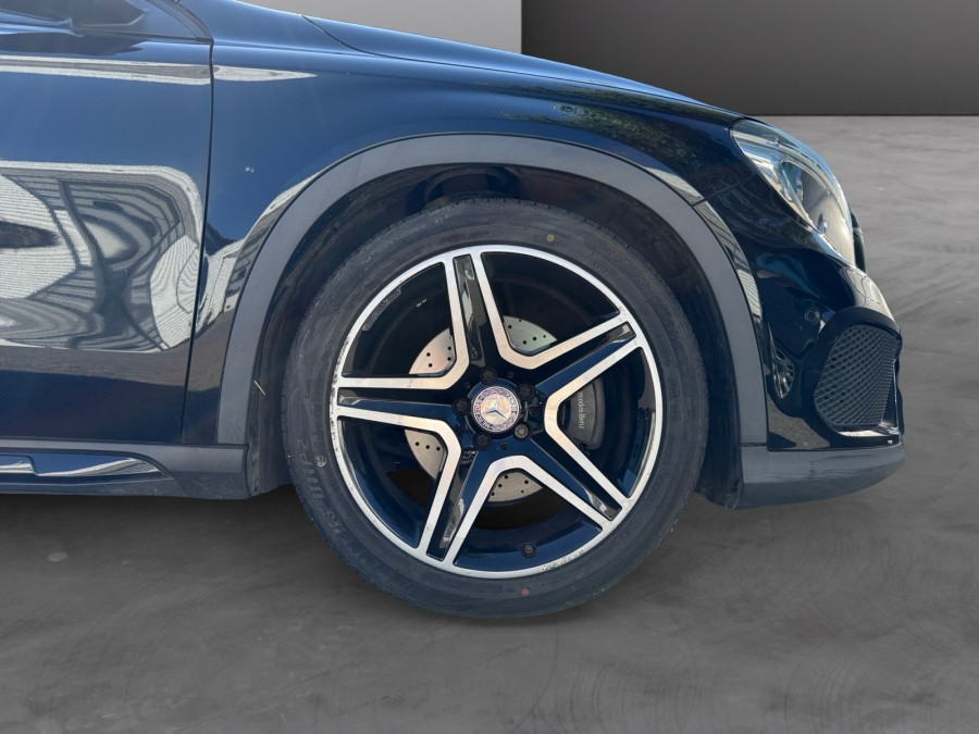 MERCEDES d'occasion GLA 250 4M de 2014 Salon de Provence (13)﻿