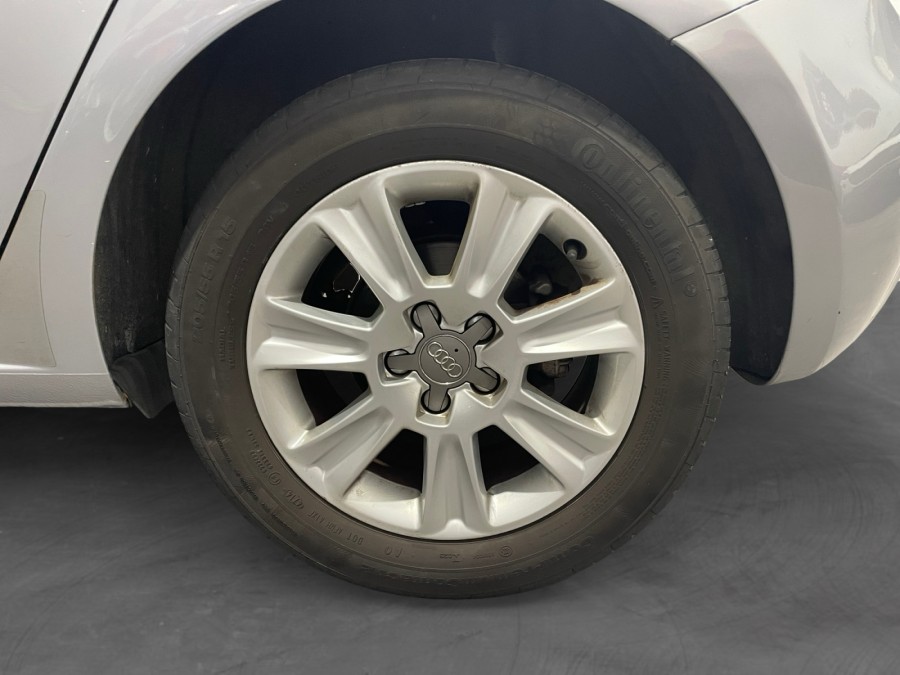 AUDI d'occasion A1 SPORTBACK 1.2 TFSI 86 AMBIENTE de 2014 Lyon Ouest