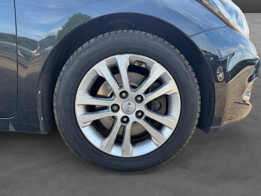 KIA d'occasion CEED SW 1.6 CRDI 128 ch ACTIVE de 2016 Evreux (27)﻿