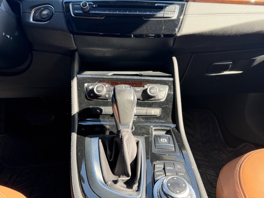 BMW d'occasion SERIE ACTIVE TOURER 218D LUXURY BA de 2015 Vernon (27)﻿