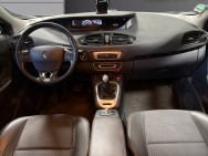 RENAULT d'occasion SCENIC 1.5 DCI 110 LOUNGE de 2015 Fontainebleau