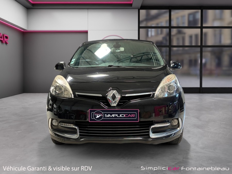 RENAULT d'occasion SCENIC 1.5 DCI 110 LOUNGE de 2015 Fontainebleau