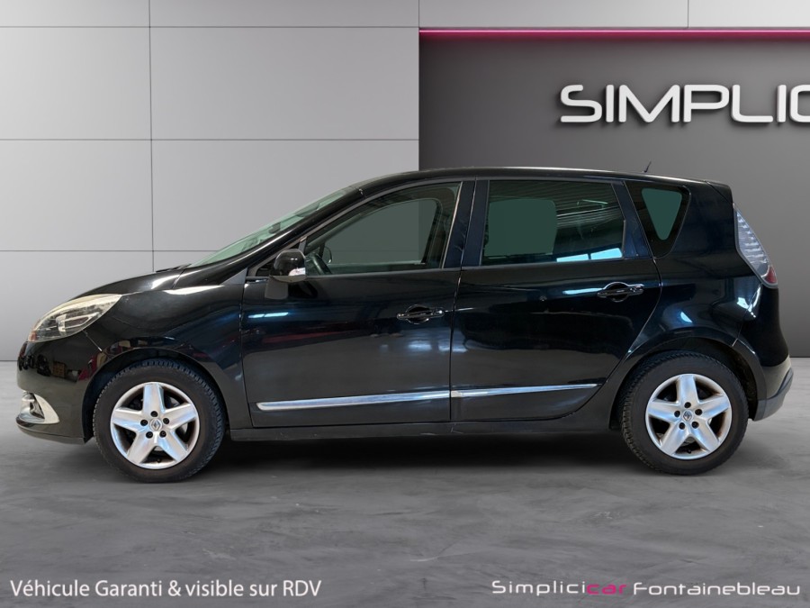 RENAULT d'occasion SCENIC 1.5 DCI 110 LOUNGE de 2015 Fontainebleau