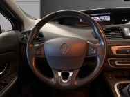 RENAULT d'occasion SCENIC 1.5 DCI 110 LOUNGE de 2015 Fontainebleau
