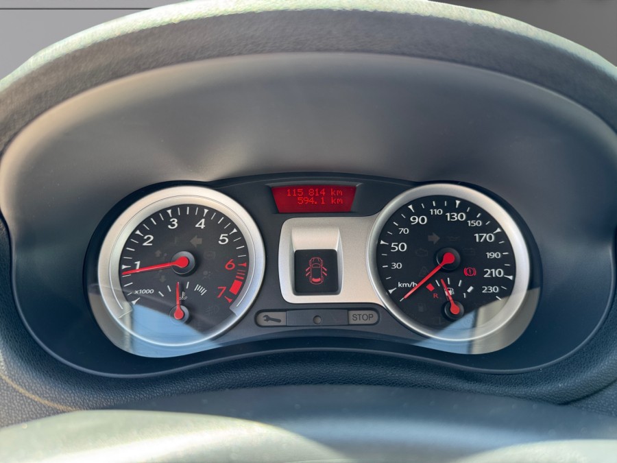 RENAULT d'occasion CLIO TOMTOM TCE 100 de 2011 Orleans (45)﻿