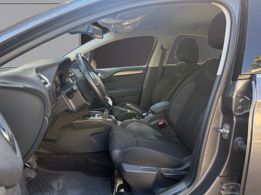 CITROEN d'occasion C4 1.6 BLUE HDI 120 MILLENIUM de 2017 Cannes (06)﻿