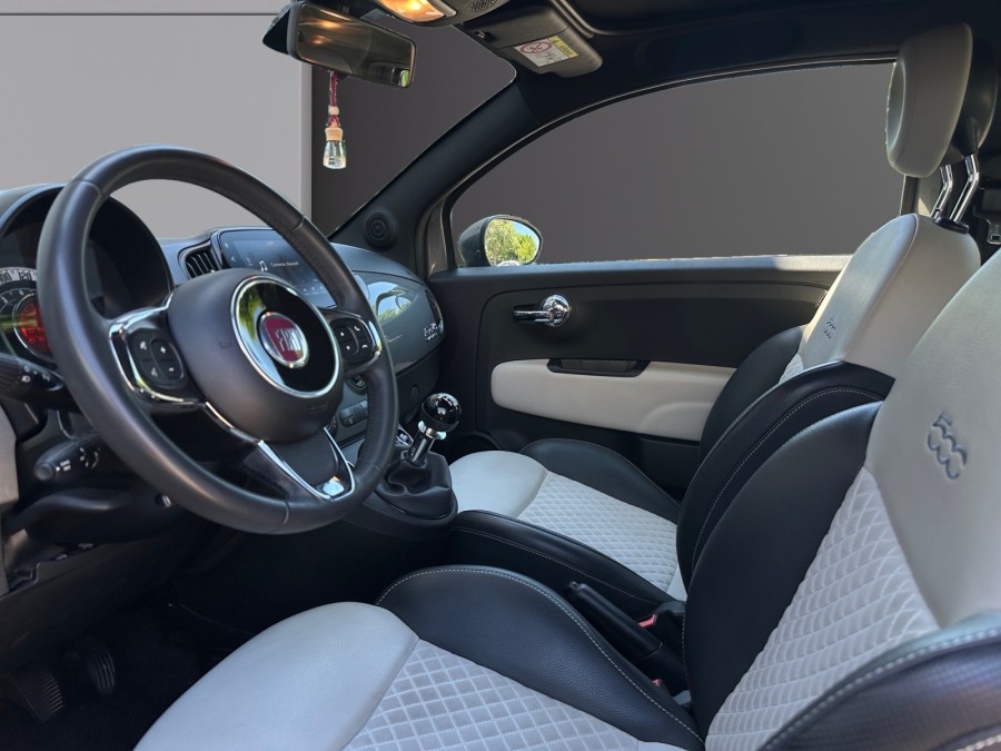 FIAT d'occasion 500 C C 1.0 HYBRIDE 70 Dolce Vita de 2021 Salon de