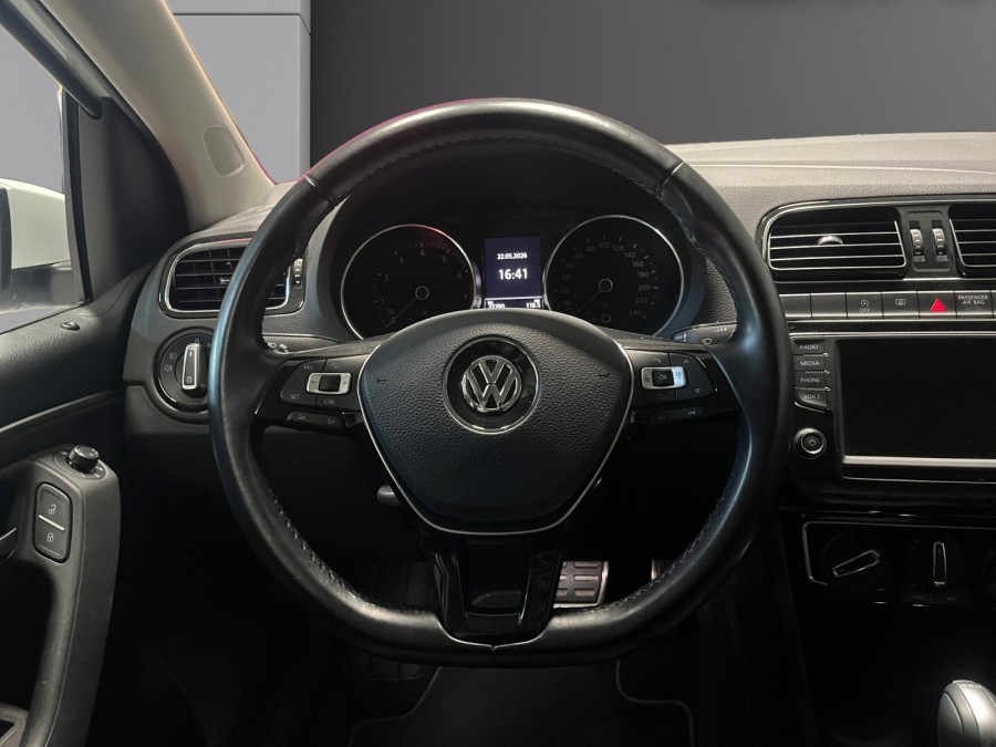 VOLKSWAGEN d'occasion POLO 1.2 TSI 90 MATCH de 2017 Fontainebleau