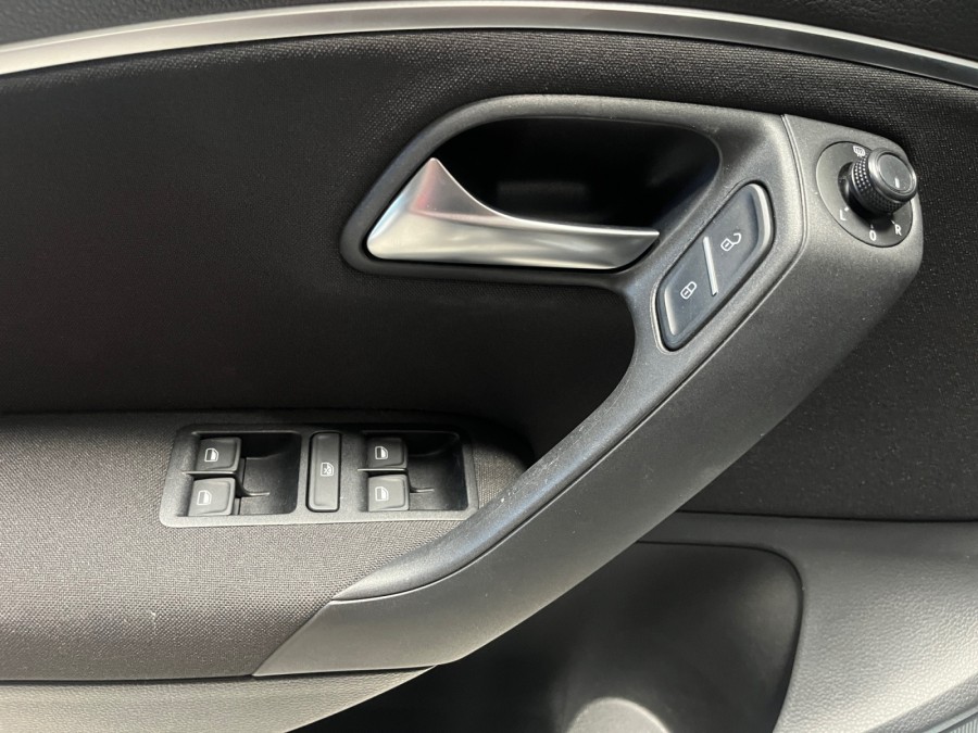 VOLKSWAGEN d'occasion POLO 1.2 TSI 90 MATCH de 2017 Fontainebleau