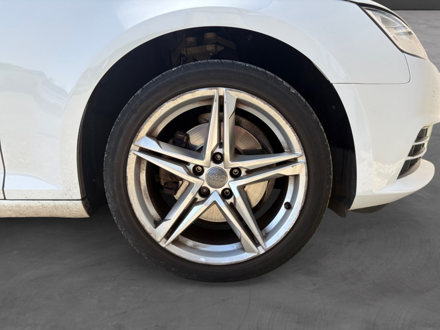 AUDI d'occasion A4 AVANT 2.0 TDI 150 DESIGN LUXE S TRONIC de 2017