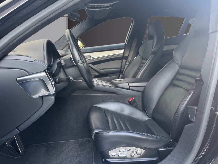 PORSCHE d'occasion PANAMERA 4.8 V8 440 GTS de 2013 MONTREUIL (93)﻿