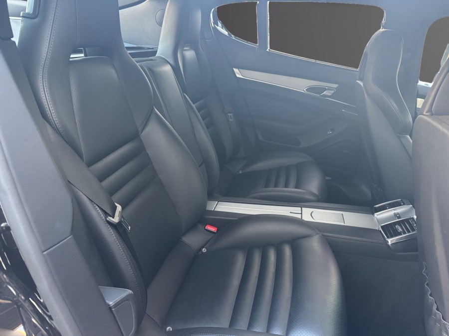 PORSCHE d'occasion PANAMERA 4.8 V8 440 GTS de 2013 MONTREUIL (93)﻿