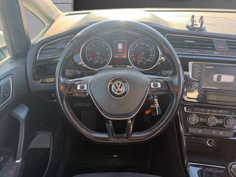 VOLKSWAGEN d'occasion TOURAN 1.2 TSI 110 BMT 5pl R-Line de 2017 St