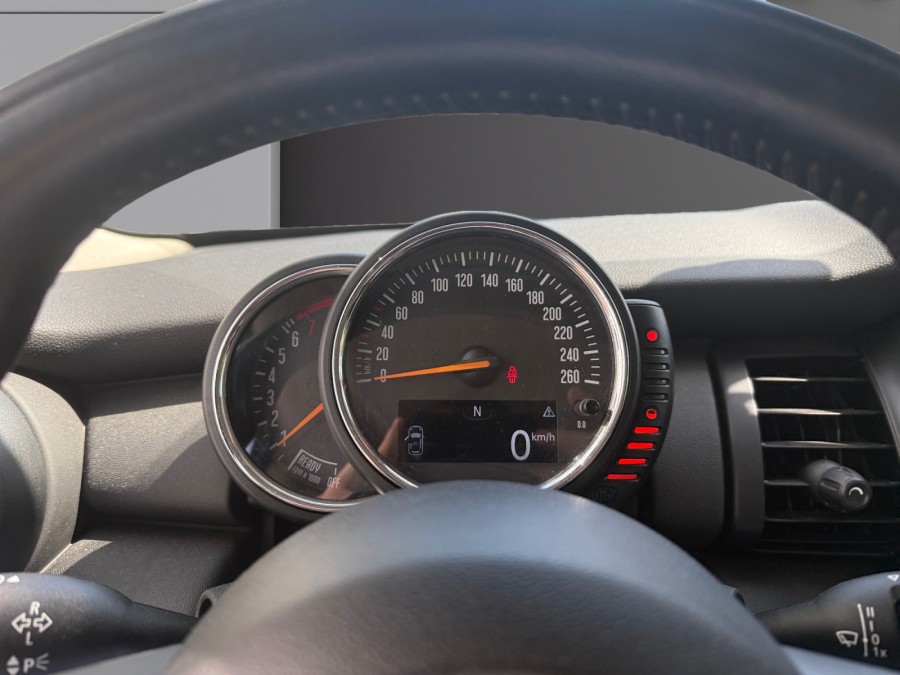 MINI d'occasion MINI ONE 75 de 2015 Vannes (56)﻿