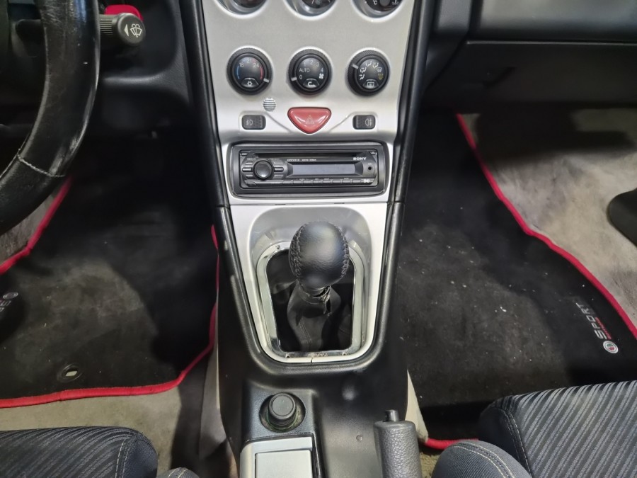 ALFA ROMEO d'occasion SPIDER 1.8 TWIN SPARK 16V de 1998 Fontainebleau