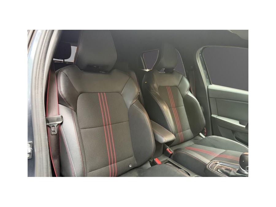 RENAULT d'occasion CLIO 1.3 TCE 130 RS LINE EDC de 2019 Montreuil