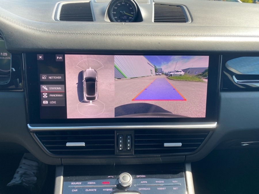 PORSCHE d'occasion CAYENNE 3.0 V6 E-HYBRID COUPE de 2020 Troyes (10)﻿
