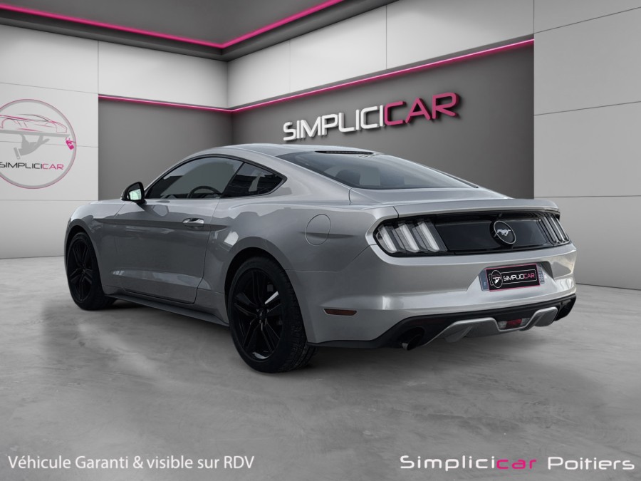 FORD d'occasion MUSTANG 2.3 ECOBOOST FASTBACK de 2016 Poitiers (86)﻿