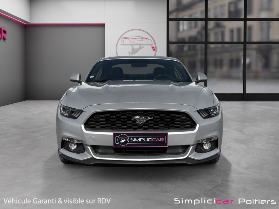 FORD d'occasion MUSTANG 2.3 ECOBOOST FASTBACK de 2016 Poitiers (86)﻿