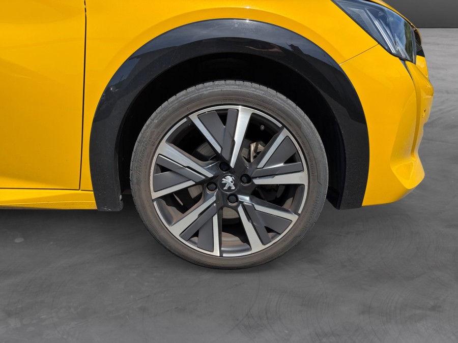 PEUGEOT d'occasion 208 1.2 PURETECH 100 GT-LINE EAT de 2020 Limoges