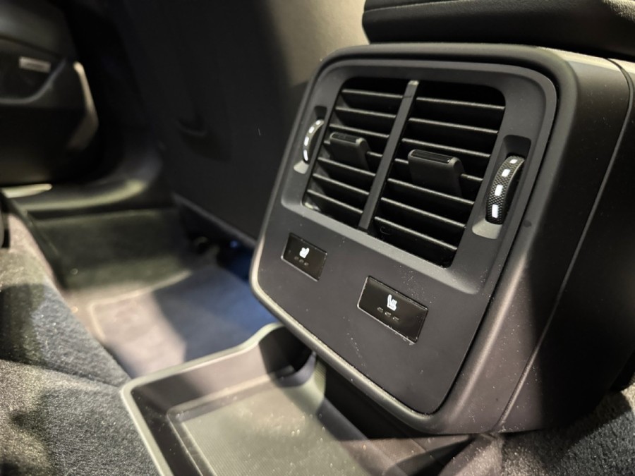 PORSCHE d'occasion TAYCAN 4S de 2023 Narbonne (11)﻿