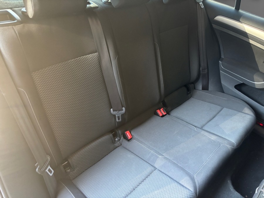 VOLKSWAGEN d'occasion GOLF 1.0 TSI 115 CONFORTLINE de 2019 Pertuis