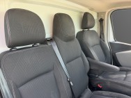 RENAULT d'occasion TRAFIC L1H1 1.6 DCI 140 CONFORT de 2017 Pontarlier