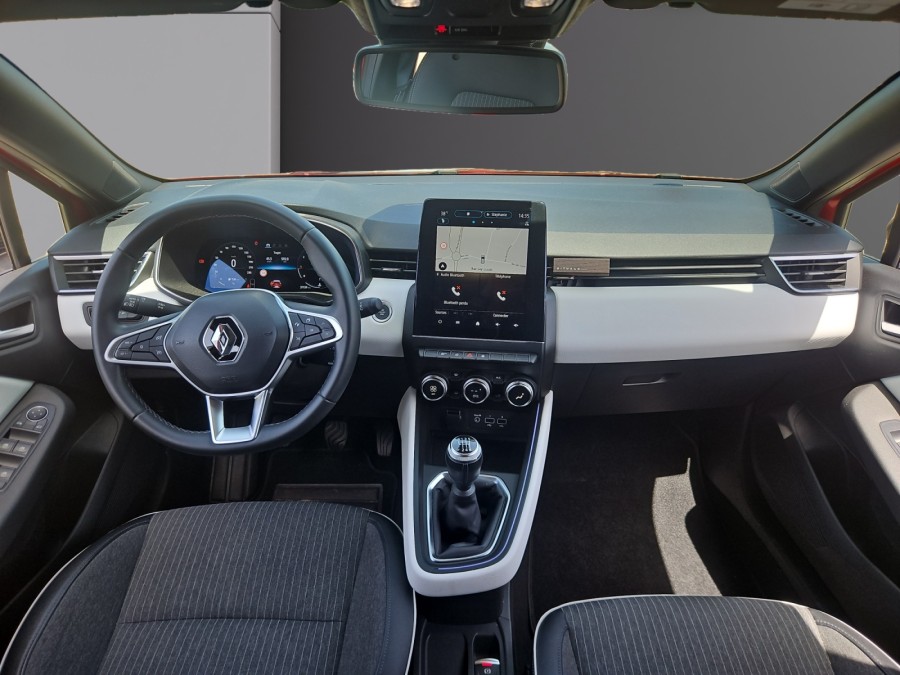 RENAULT d'occasion CLIO 1.0 TCE 90 TECHNO de 2023 Evreux (27)﻿