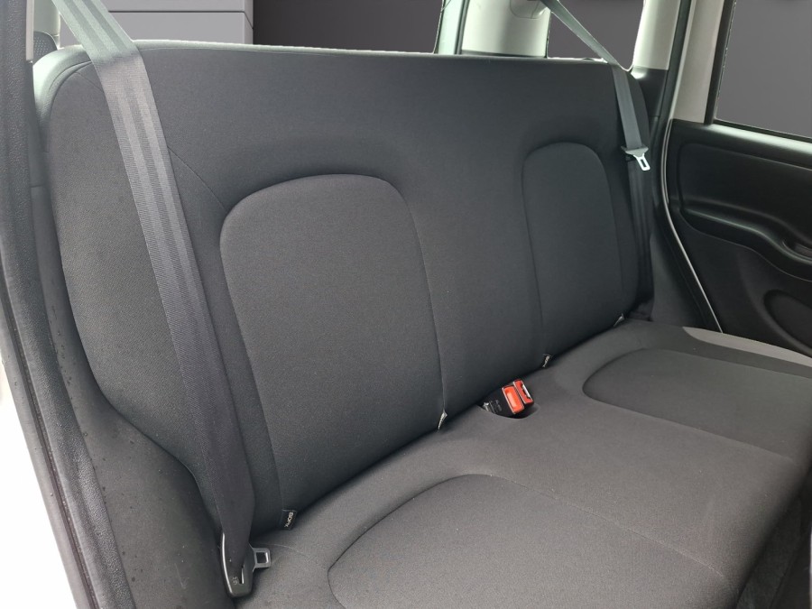 FIAT d'occasion PANDA YOUNG 1.2 69 CV de 2015 Villepinte (93)﻿